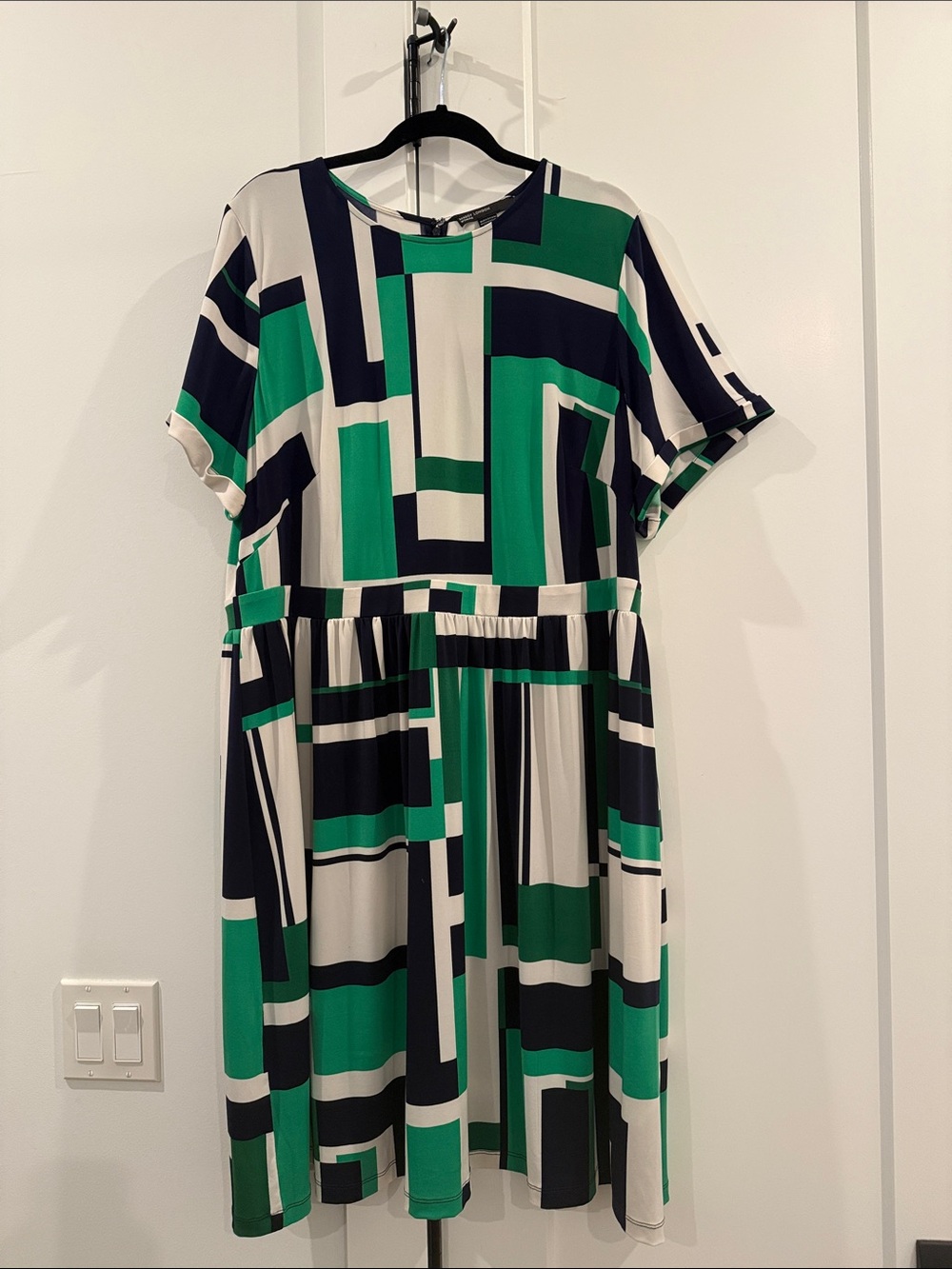 Maggy London Geo-Block Midi Dress in Green, Navy & White